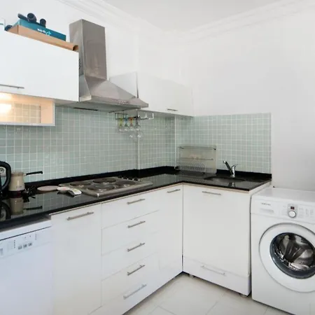 Апартаменты Flat W Shared Pool And Balcony 10 Min To Oludeniz Фетхие