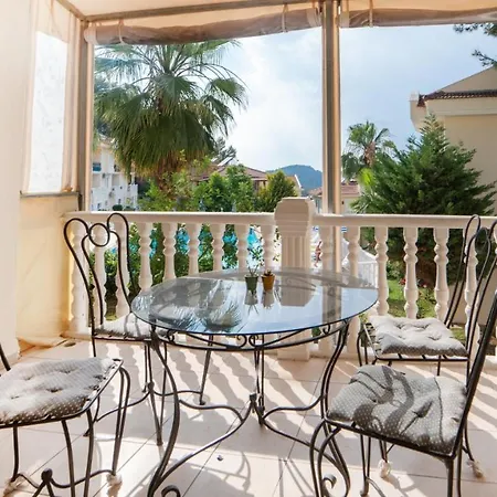 Апартаменты Flat W Shared Pool And Balcony 10 Min To Oludeniz *