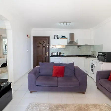 Flat W Shared Pool And Balcony 10 Min To Oludeniz Апартаменты Фетхие