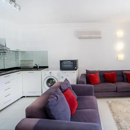 Flat W Shared Pool And Balcony 10 Min To Oludeniz * Фетхие